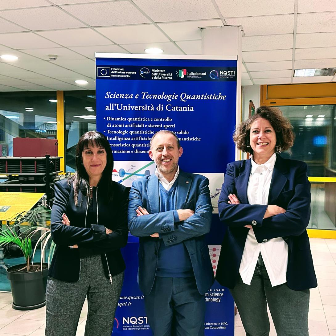 Nella foto (da sinistra): la prof.ssa Elisabetta Paladino, il prof. Fabio Sciarrino e la dott.ssa Gaia Raffaella Greco.