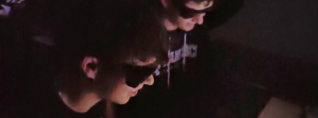 Studenti nel laboratorio di ottica quantistica del Liceo "Martin Luther King" di Genova
