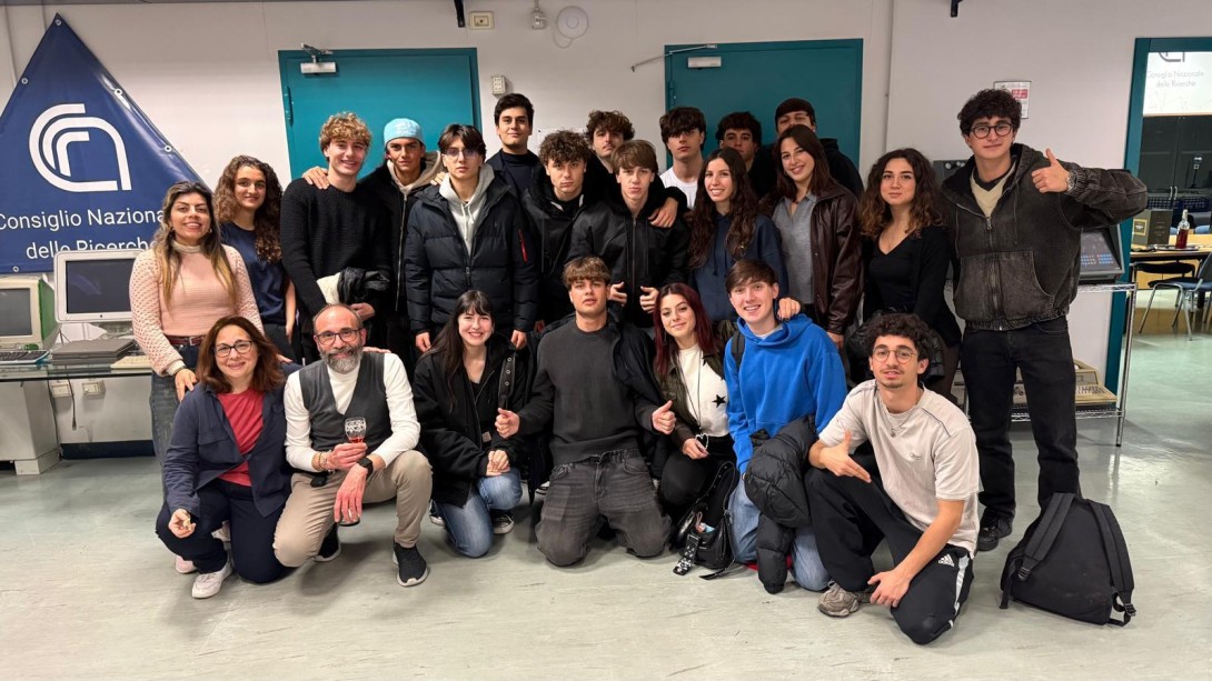 A scuola col gatto di Schrödinger al CNR di Pozzuoli con gli studenti della VB del Liceo Scientifico G. Mercalli